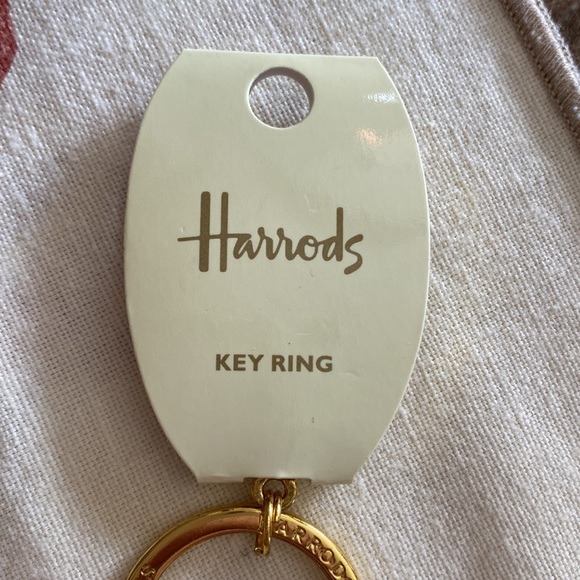 HARRODS SKYLINE KEYRING, Dark Green & Gold plated 3-pc set/ charm NWTAG attached - Picture 2 of 7